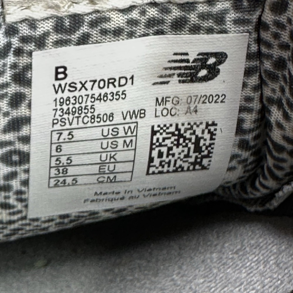 New Balance Fresh Foam X70 Womens Size 7.5 (B) Shoes Black Leopard Sneakers - Picture 8 of 8